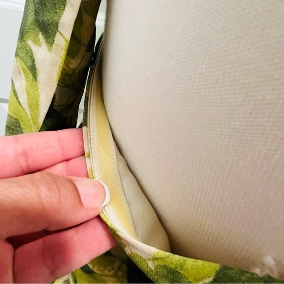 NWT Vince Camuto Backless Handkerchief Dress ‼️Tagged Sz. 12 - Fits like an 8? - Picture 5 of 15